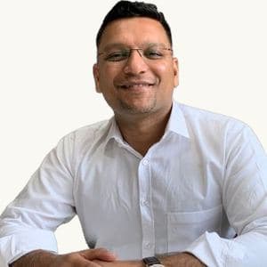 Dr Ashwani Garg