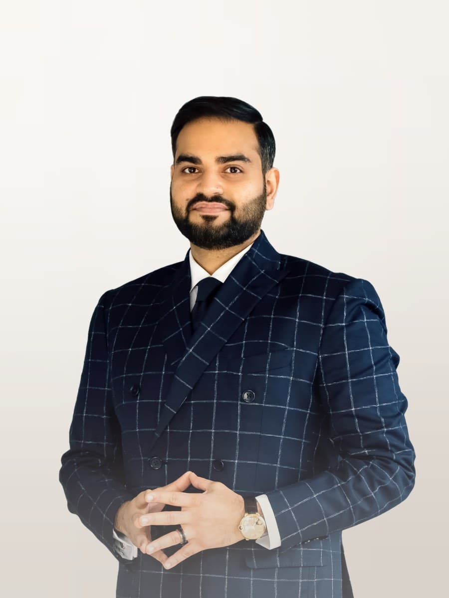 Dr Arjun Dang