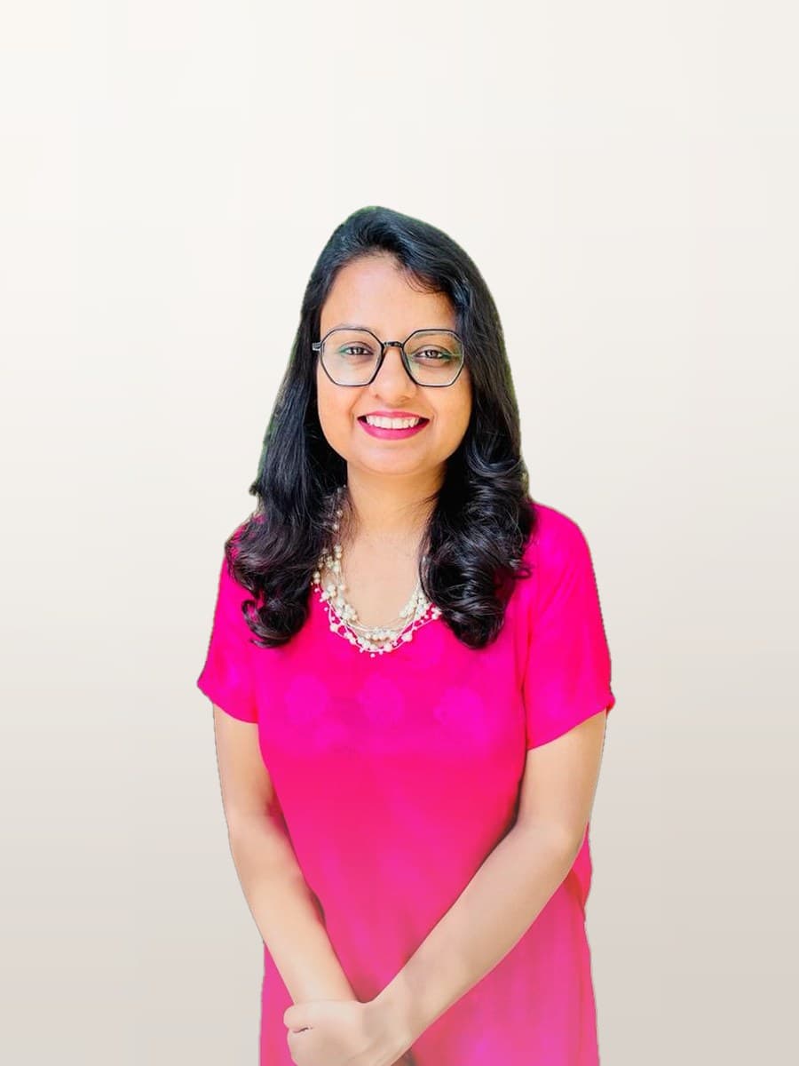 Dr Ruhi Agarwala
